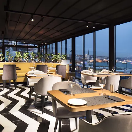 Metropolitan Bosphorus - Special Category Istanboel