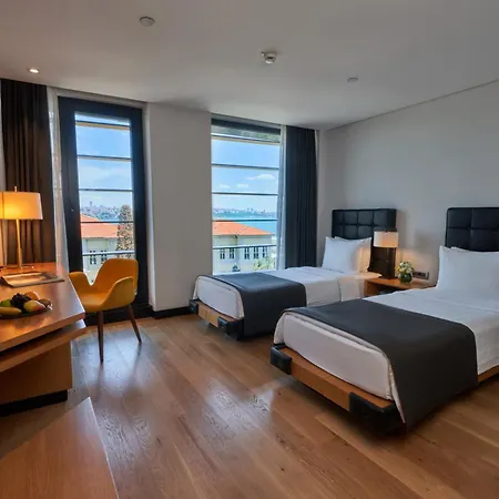 Metropolitan Bosphorus - Special Category 4*