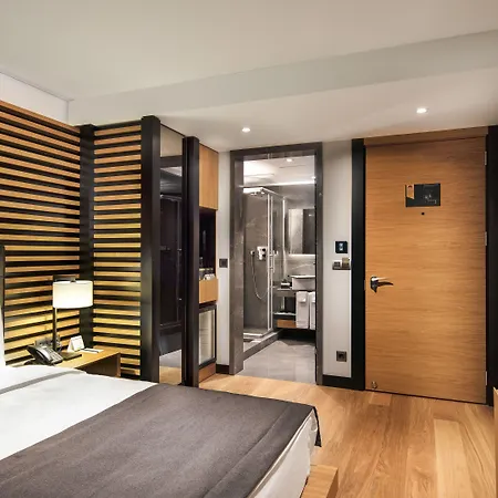 Metropolitan Bosphorus - Special Category Hotel