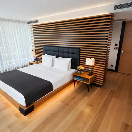 Metropolitan Bosphorus - Special Category Hotel