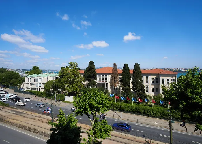 Metropolitan Bosphorus - Special Category 4*